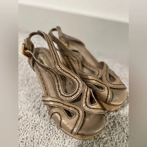 PRADA  vintage‎ wedge heels open toe with amazing details ! - Picture 15 of 15